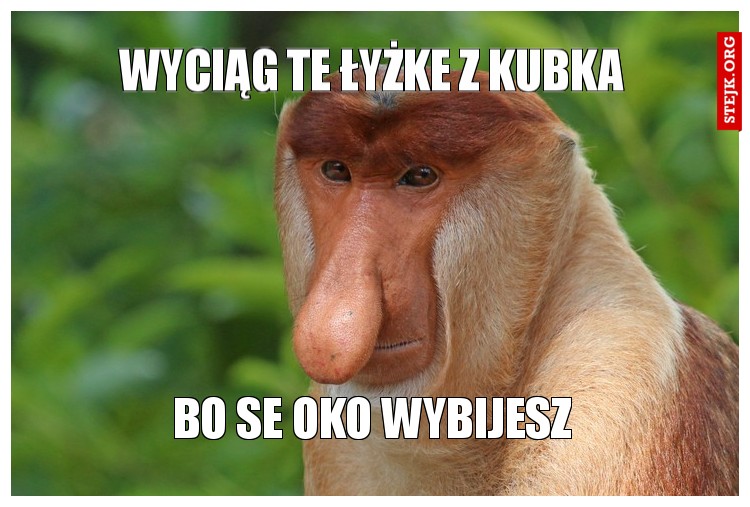 wyciąg te łyżke z kubka