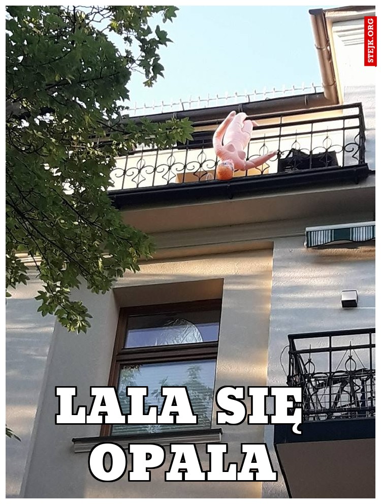 lala się opala