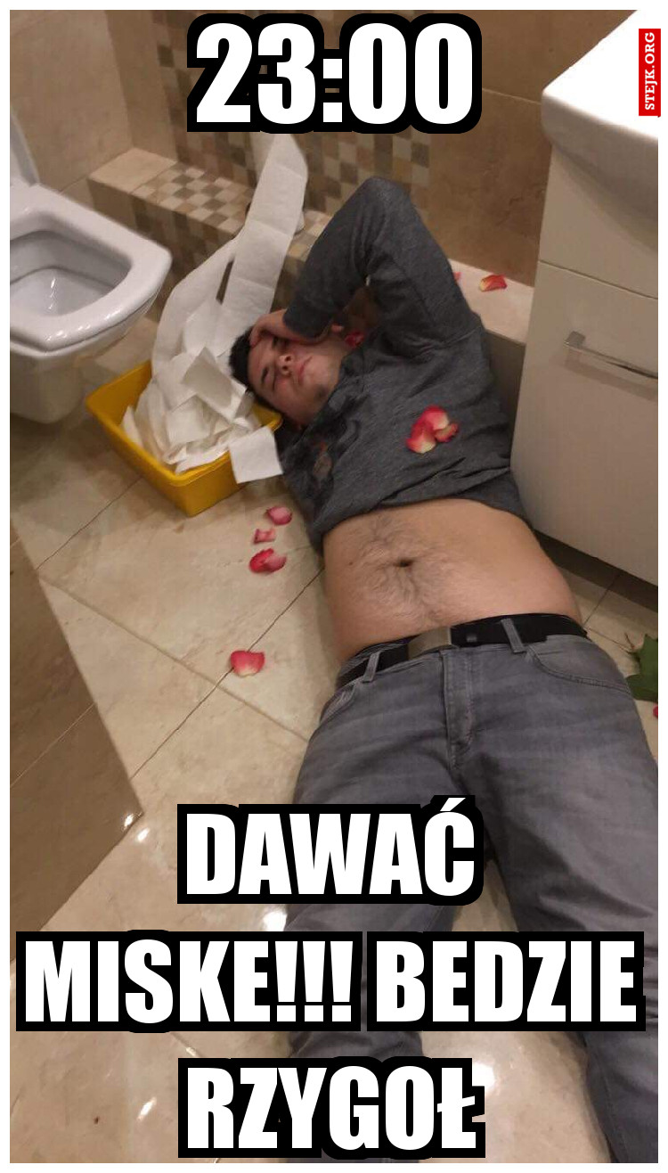 23:00