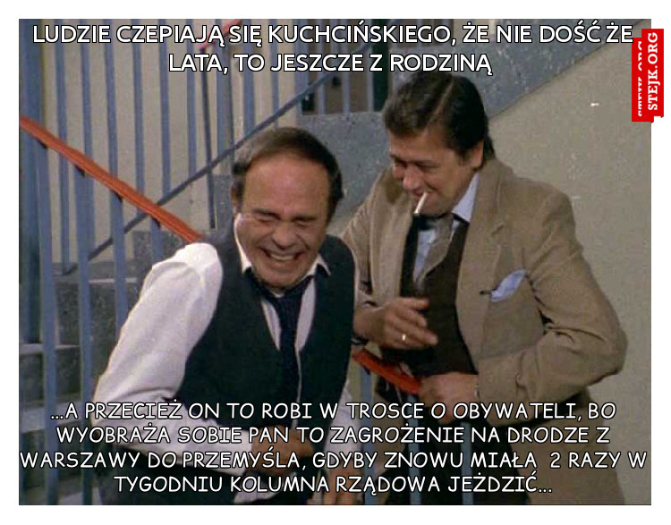Ludzie czepiają się kuchcińskiego, że nie dość że lata, to jeszcze z rodziną 