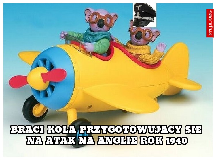 BRACI KOLA PRZYGOTOWUJACY SIE NA ATAK NA ANGLIE ROK 1940