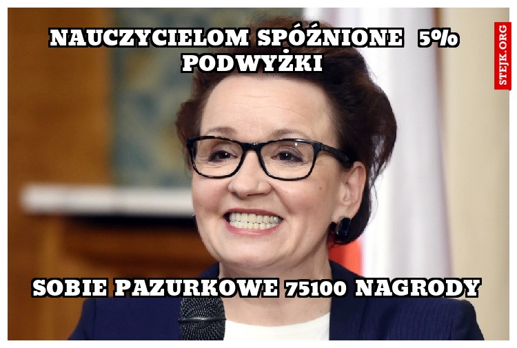 Nauczycielom spóźnione  5% podwyżki 