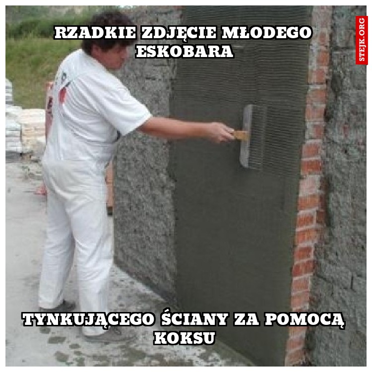rzadkie zdjęcie młodego eskobara