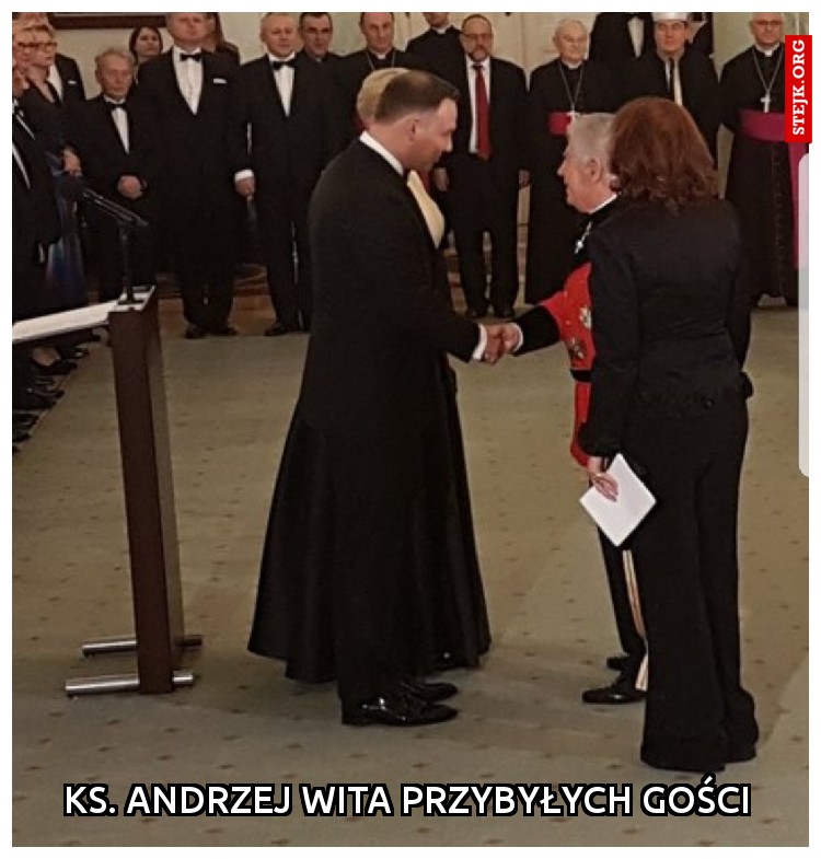 Ks. Andrzej wita przybyłych gości